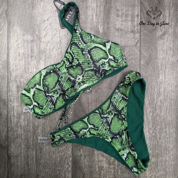 Zaful One Shoulder Reversible Bikini Size S - Picture 3 of 3